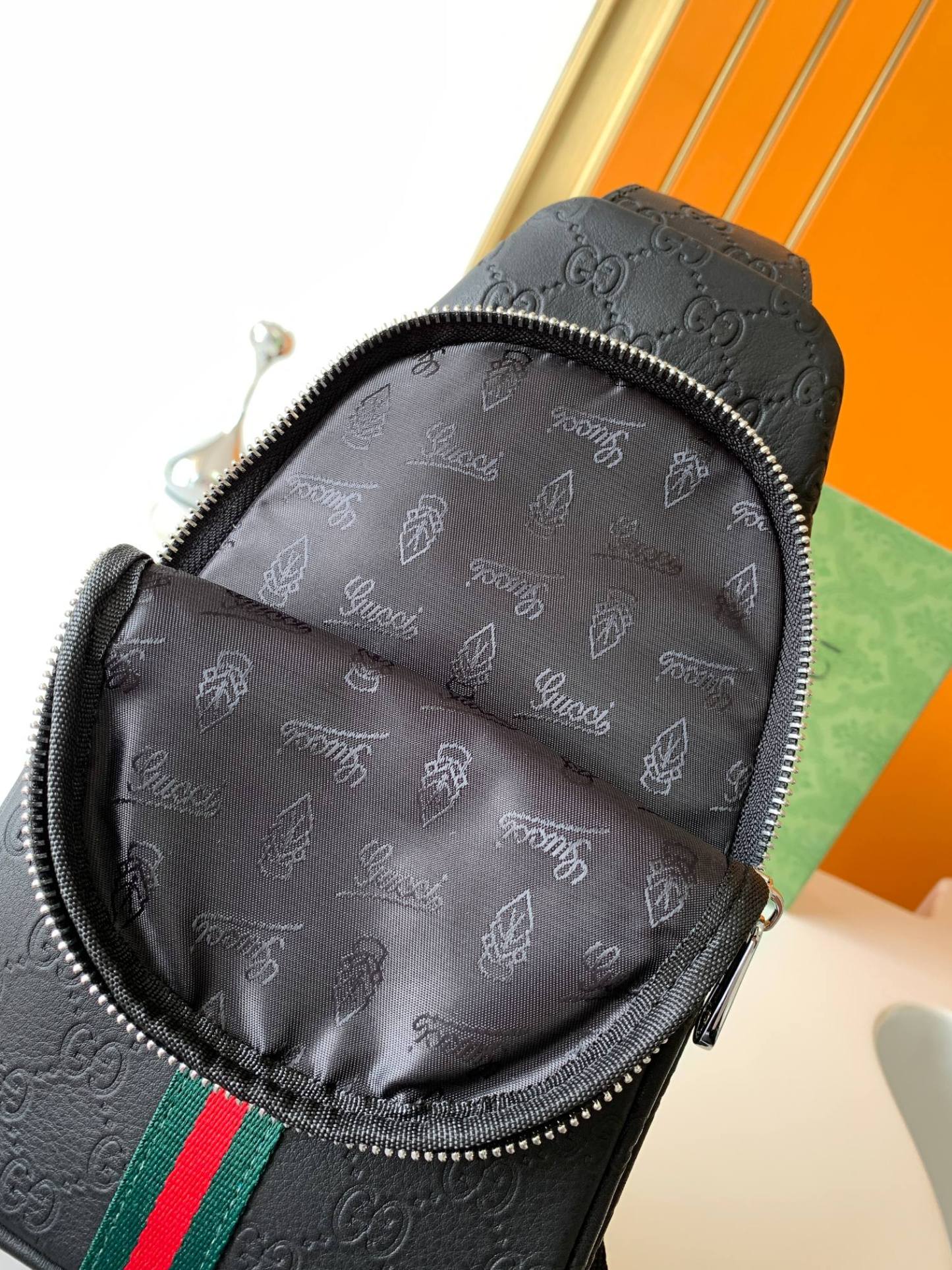 GG new arrival men bag size : 16.5x30x6 cm