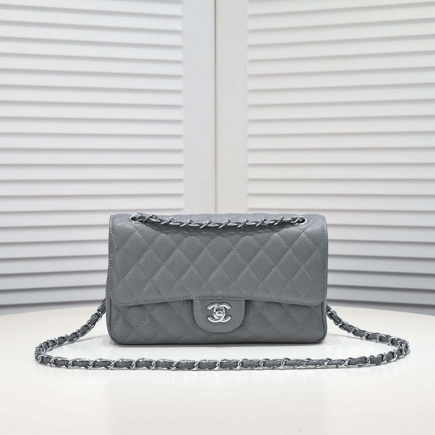 cc-cf2-55-caviar-leather-bag-8-colors-size-25-5-16-6-5cm-9230