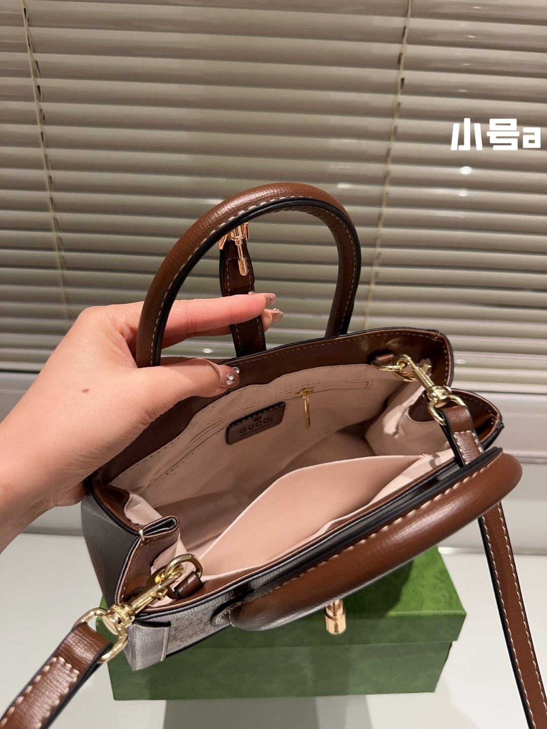 gg-1961-jackie-tote-bag-3337