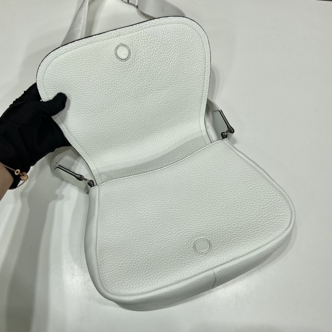 Pra Shoulder Bag White For Women, Women's Bags 8.6in/22cm