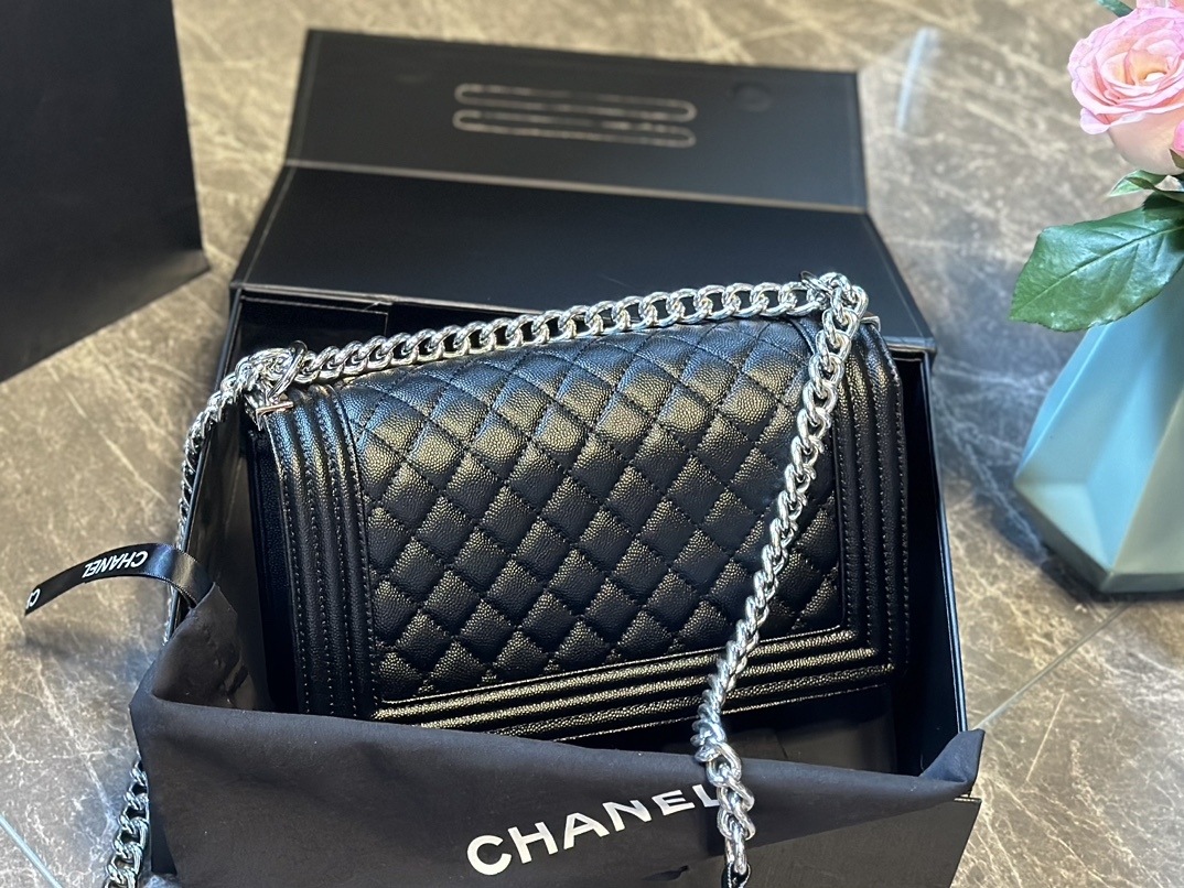 cc-new-arrival-leboy-caviar-leather-size-25-cm-7590