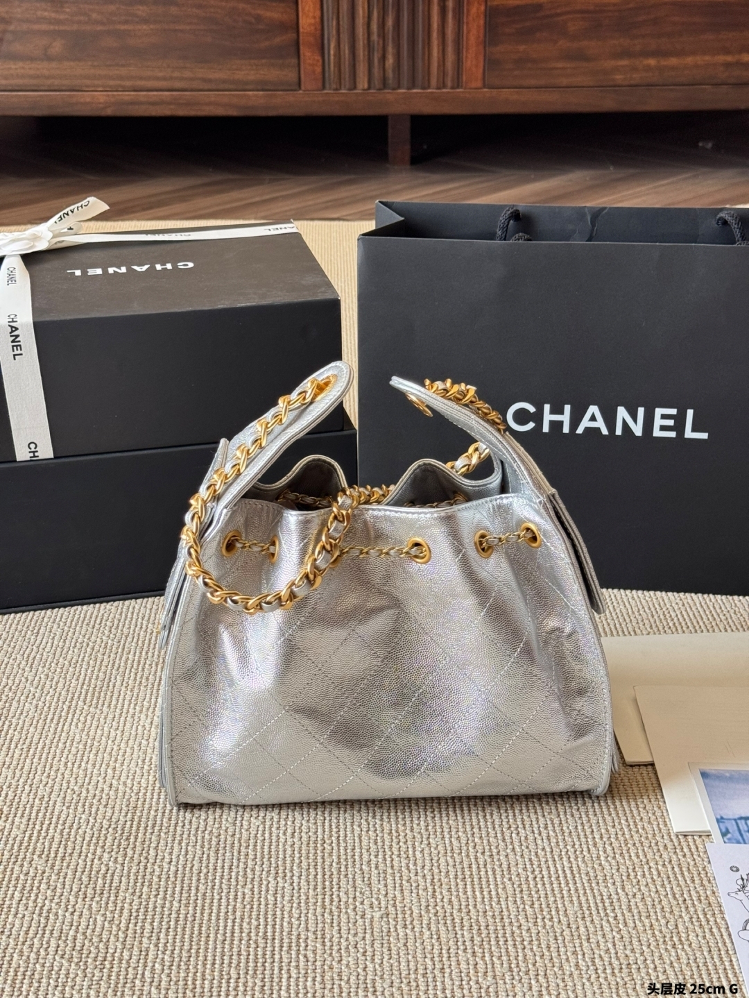 Cc new arrival 25s hobo silver bag size: 25*20  cm