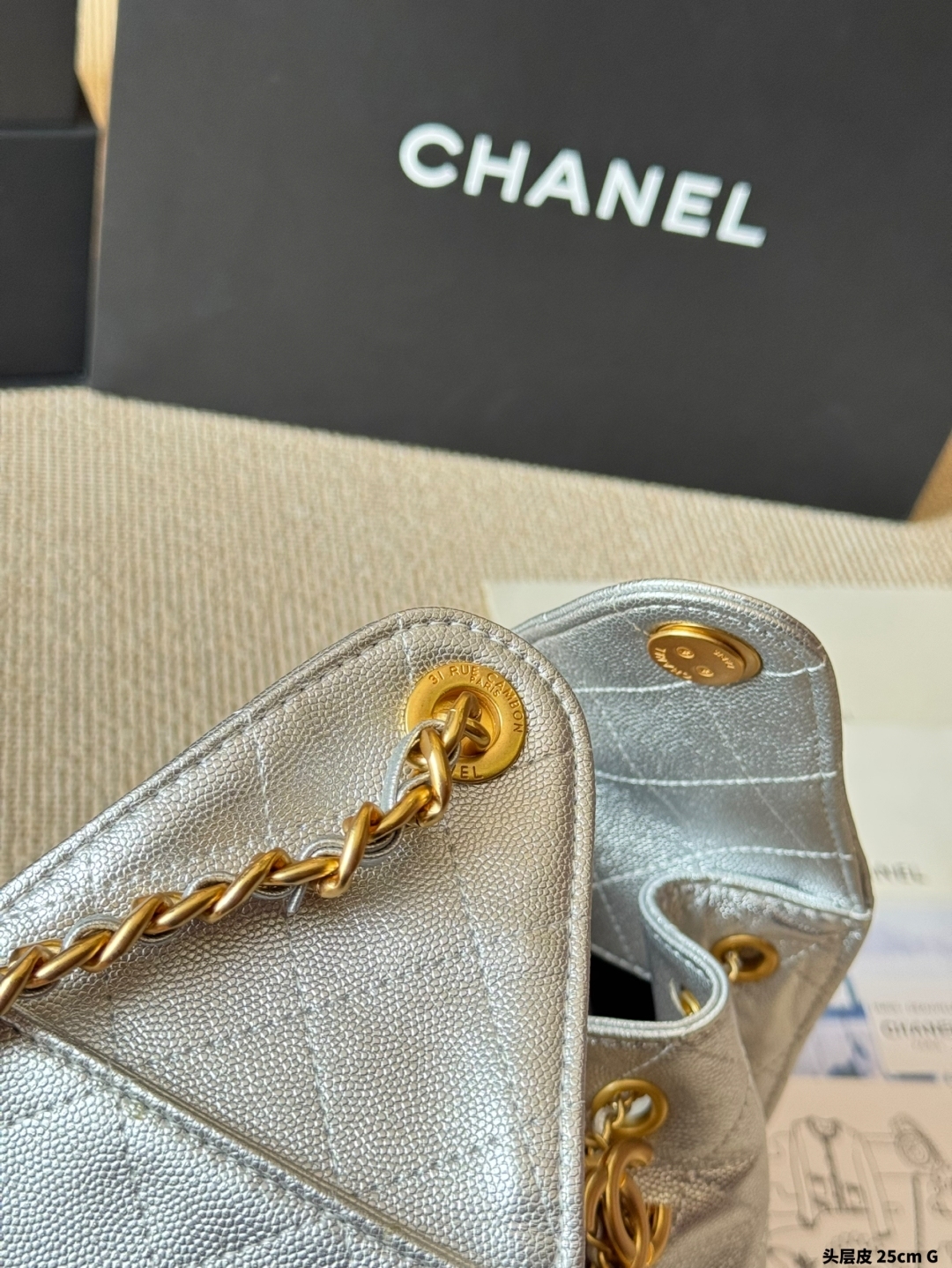 Cc new arrival 25s hobo silver bag size: 25*20  cm