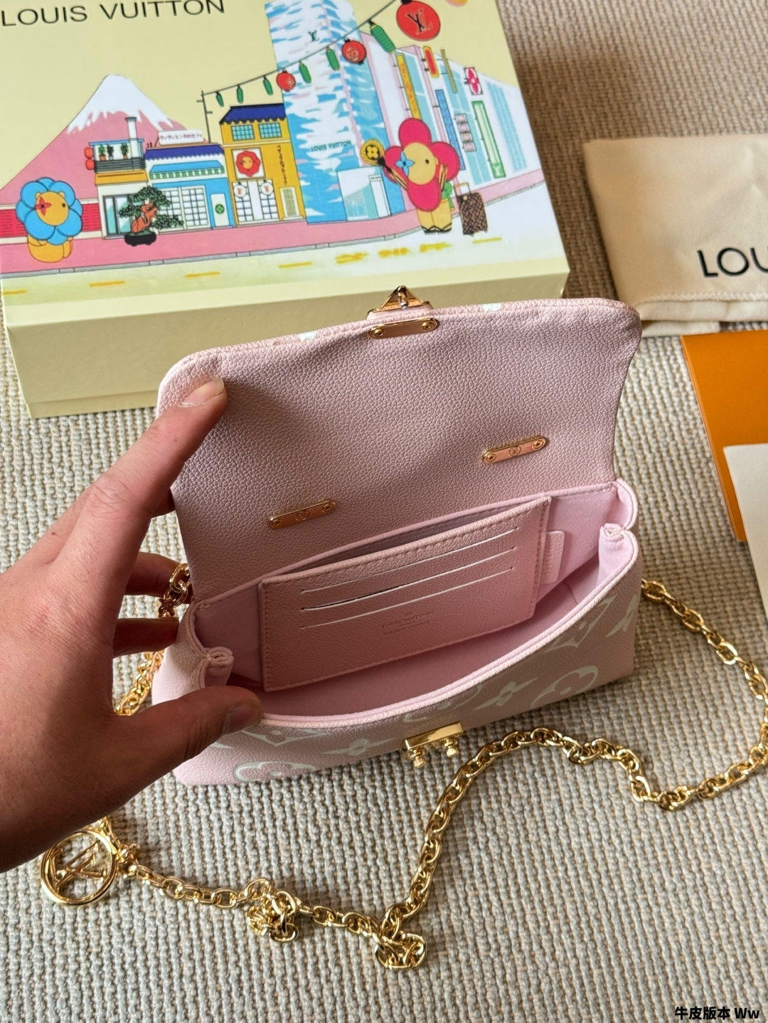 Louis new arrival madeleine bb bag size: 25*16cm