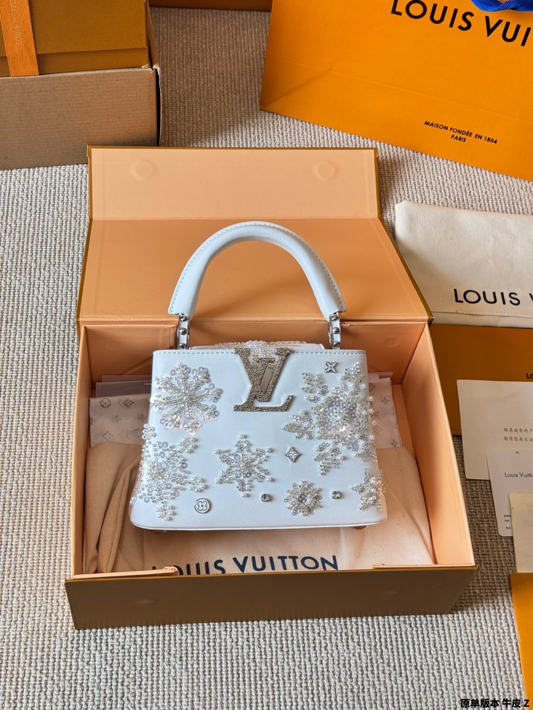 louis-capucines-new-arrival-bag-08-9780