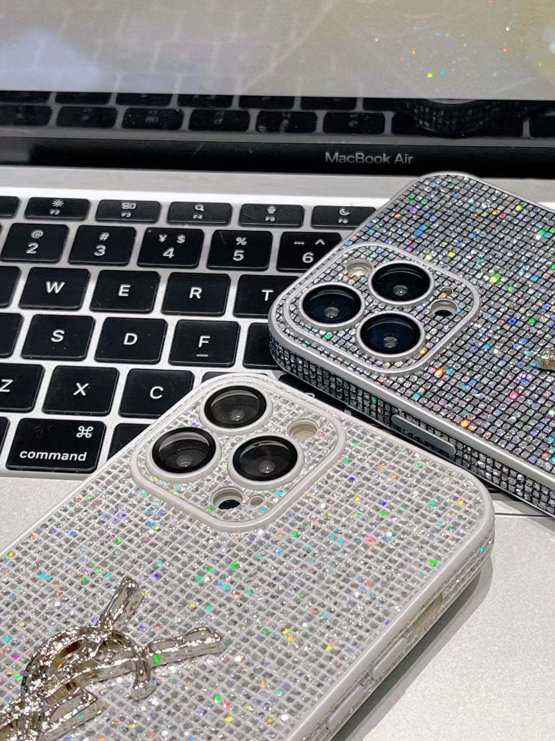 luxurious-glitter-iphone-cases-4604