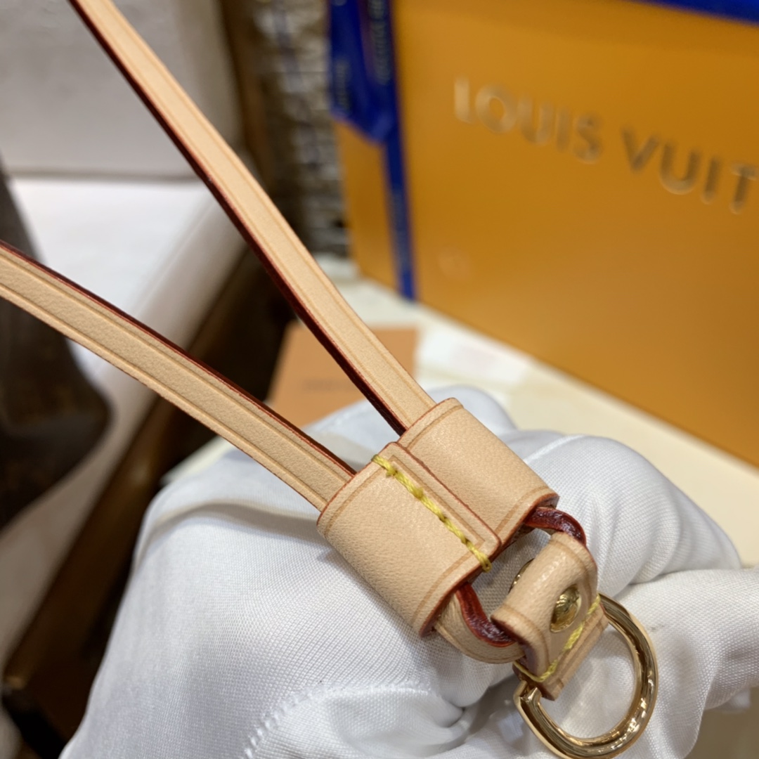 Louis neverfull new arrival bag size: 32-29-17 cm top qualtiy !