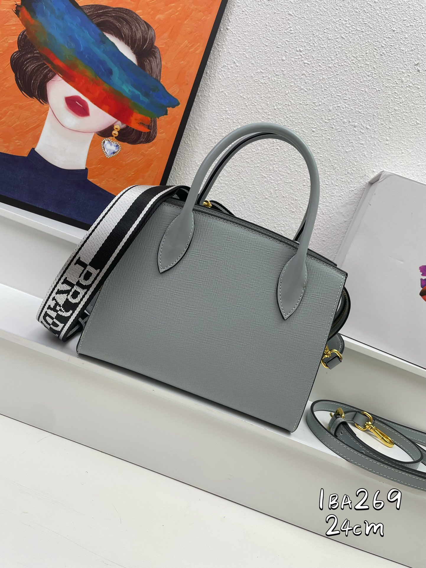 pra-monochrome-new-arrival-bag-size-24-18-12cm-1719