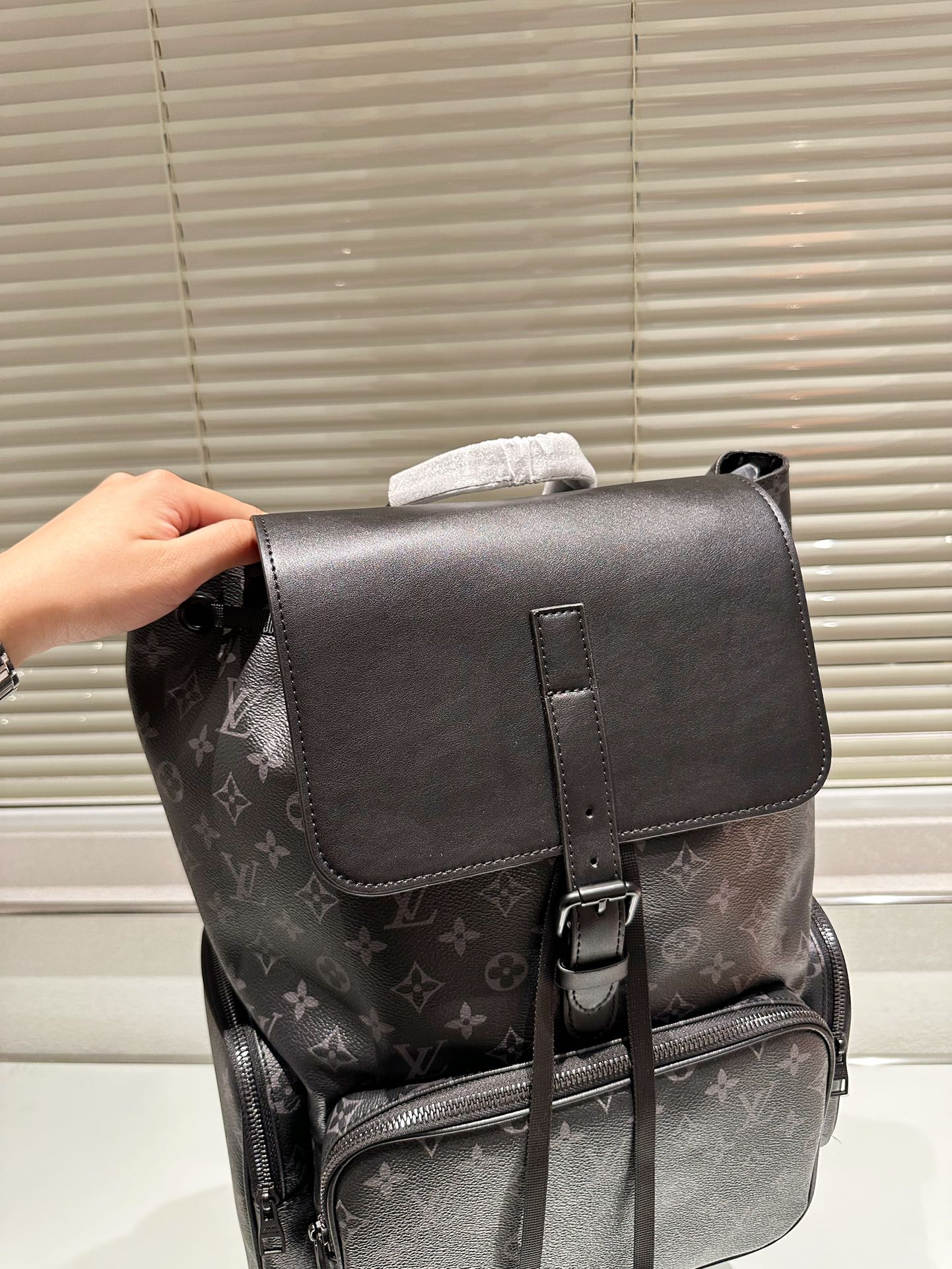 louis-petite-malle-monogram-backpack-bag-size-37-45-cm-9458