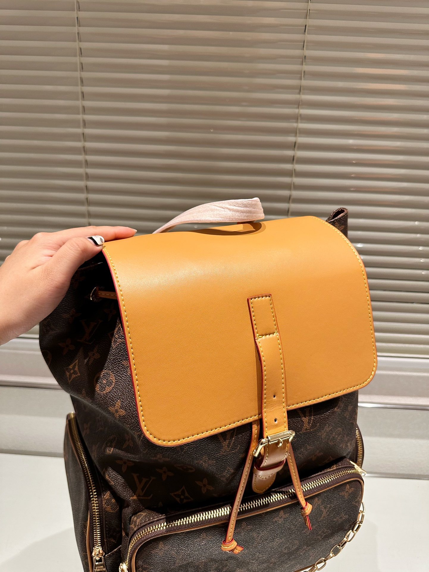 louis-petite-malle-monogram-backpack-bag-size-37-45-cm-9458