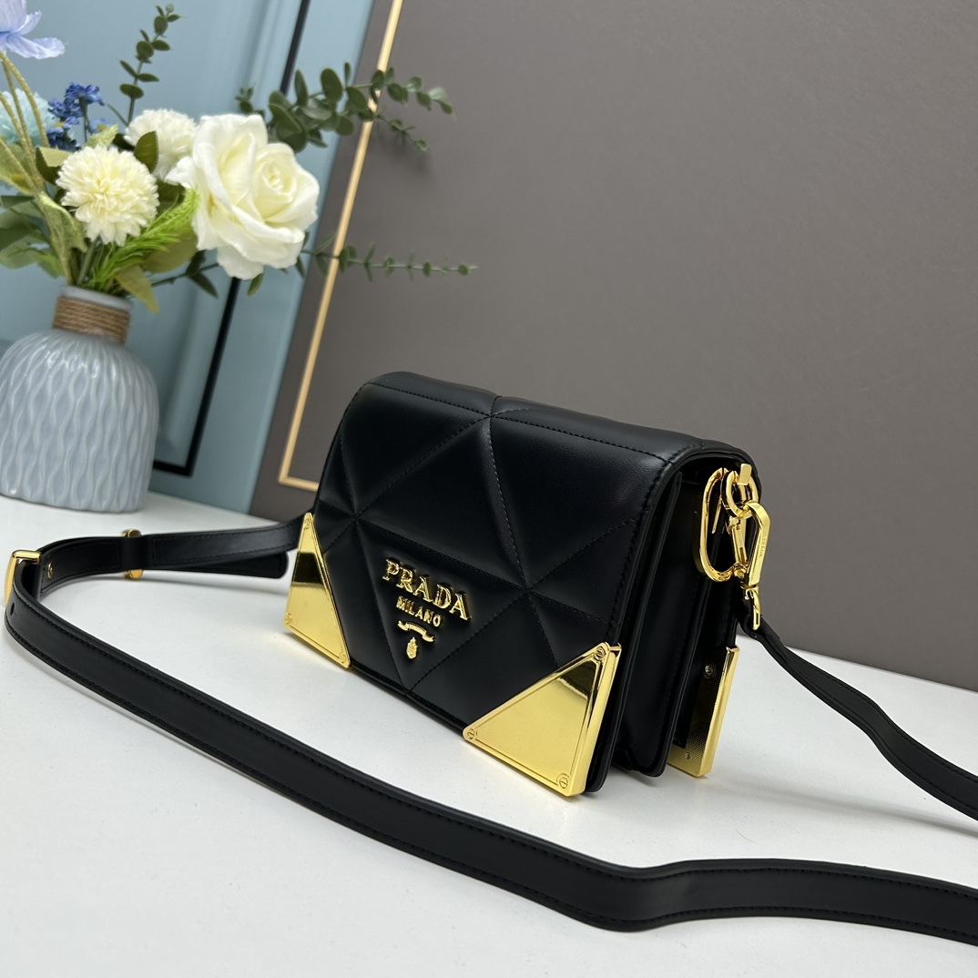 pra-new-arrival-bag-size-20-14-8cm-4550