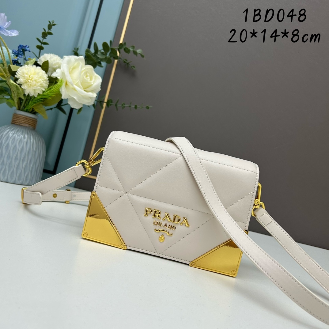 pra-new-arrival-bag-size-20-14-8cm-4550