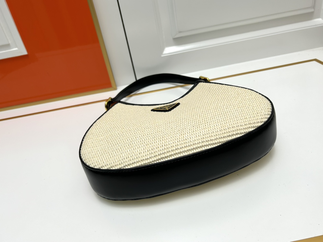 pra-new-arrival-women-bag-size-28-22-5cm-5707