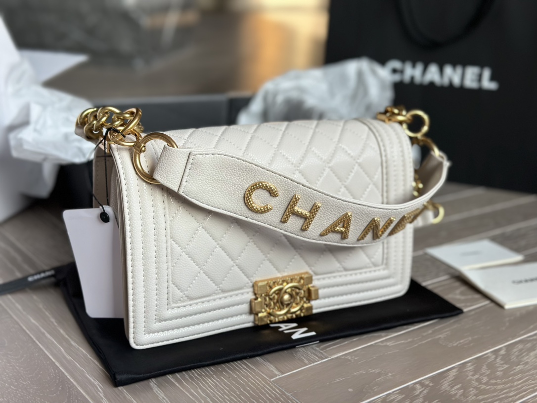 cc-leboy20ss-25-15cm-caviar-leather-3436