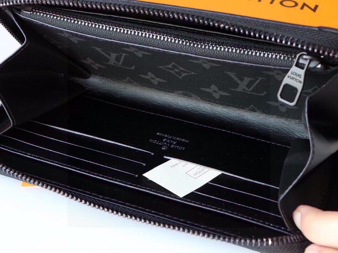 Louis new arrival Trunk men's wallet size: 19x10 cm