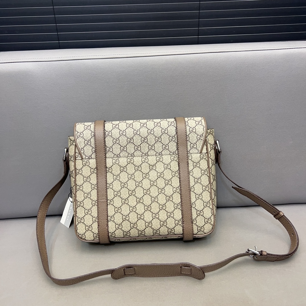 gg-man-and-women-crossbody-bag-size-23-x-28-cm-2051