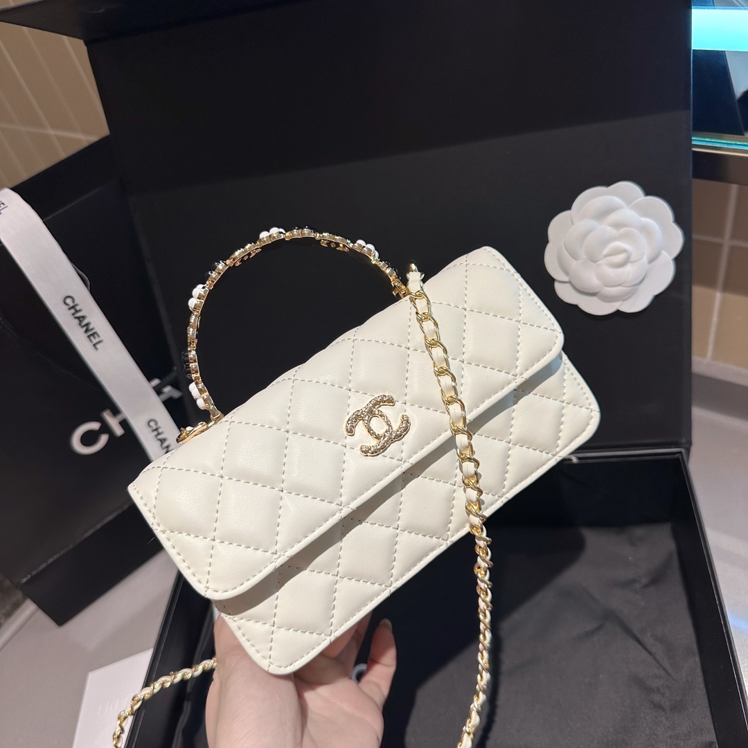 cc-woc-new-arrival-bag-size-19-cm-9891