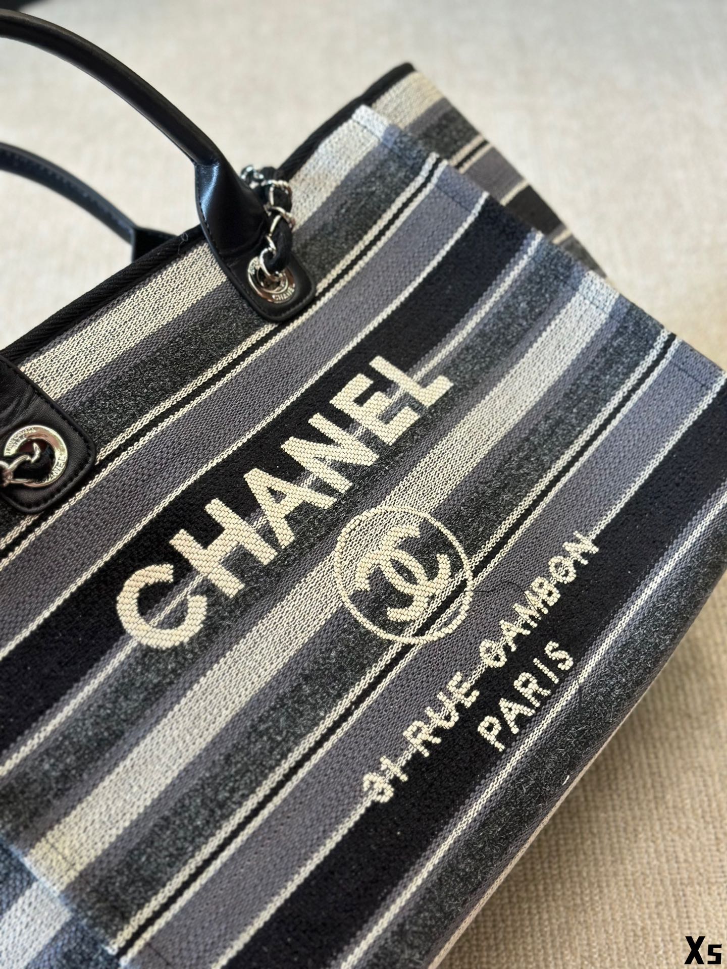 cc-new-arrival-tote-bag-6069