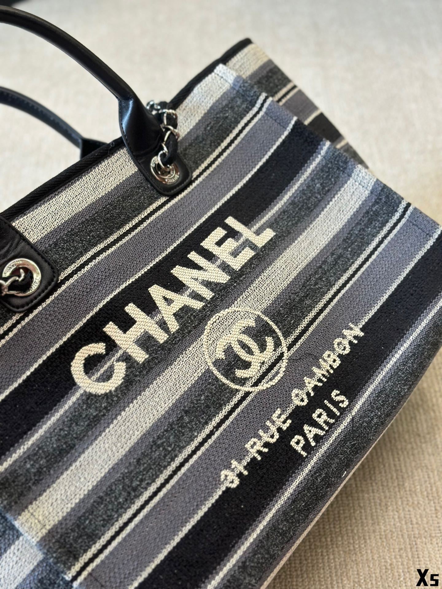 cc-new-arrival-tote-bag-6069