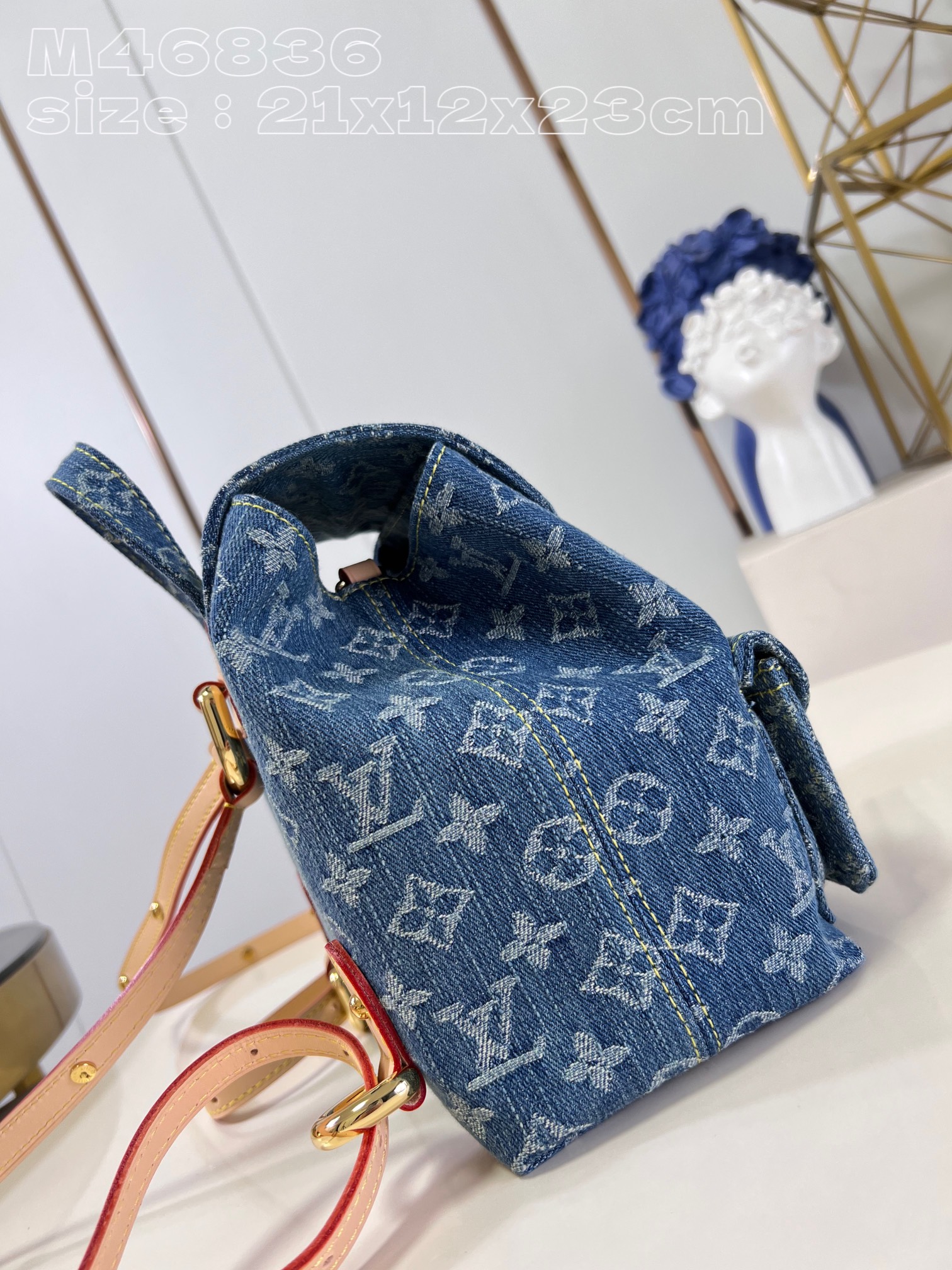 Louis Monogram Denim backpack bag size : 21-12-23 cm