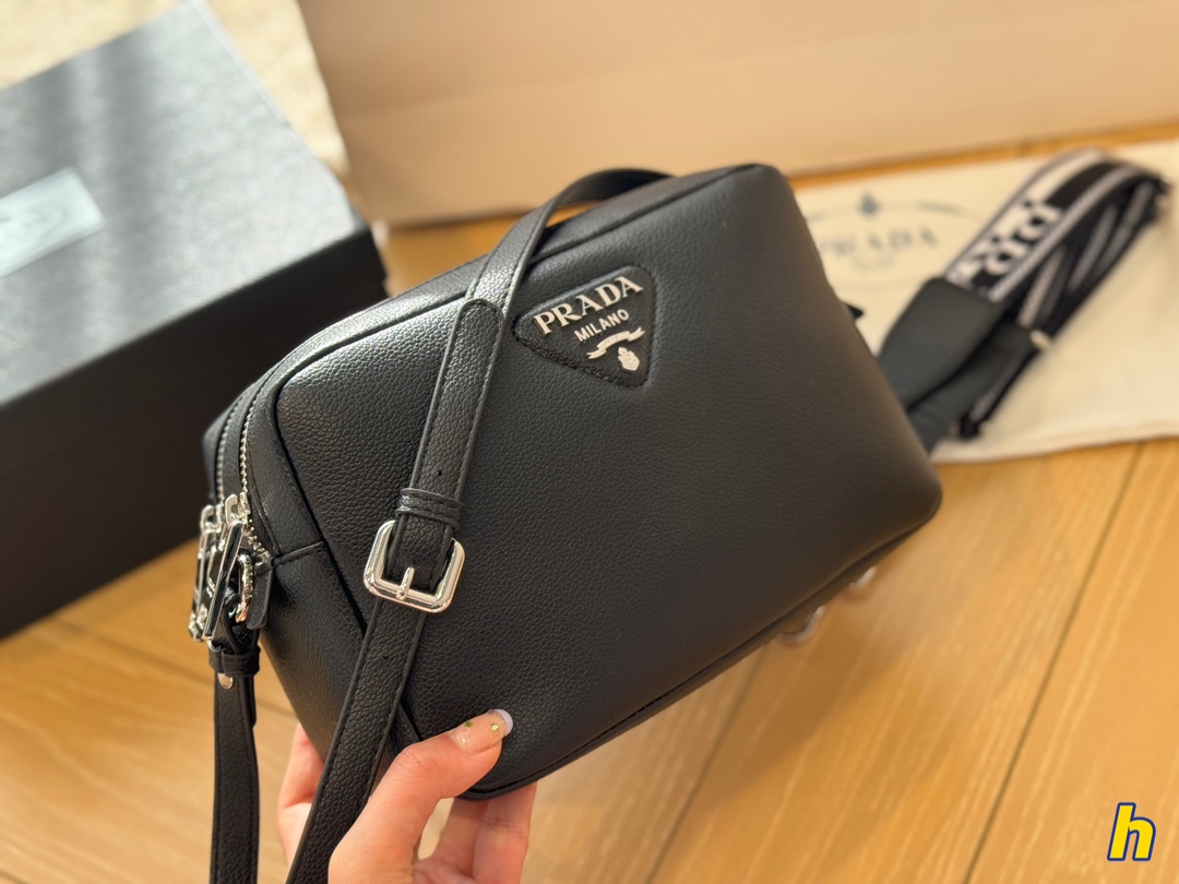 pra-new-arrival-camera-bag-size-22-14cm-6504