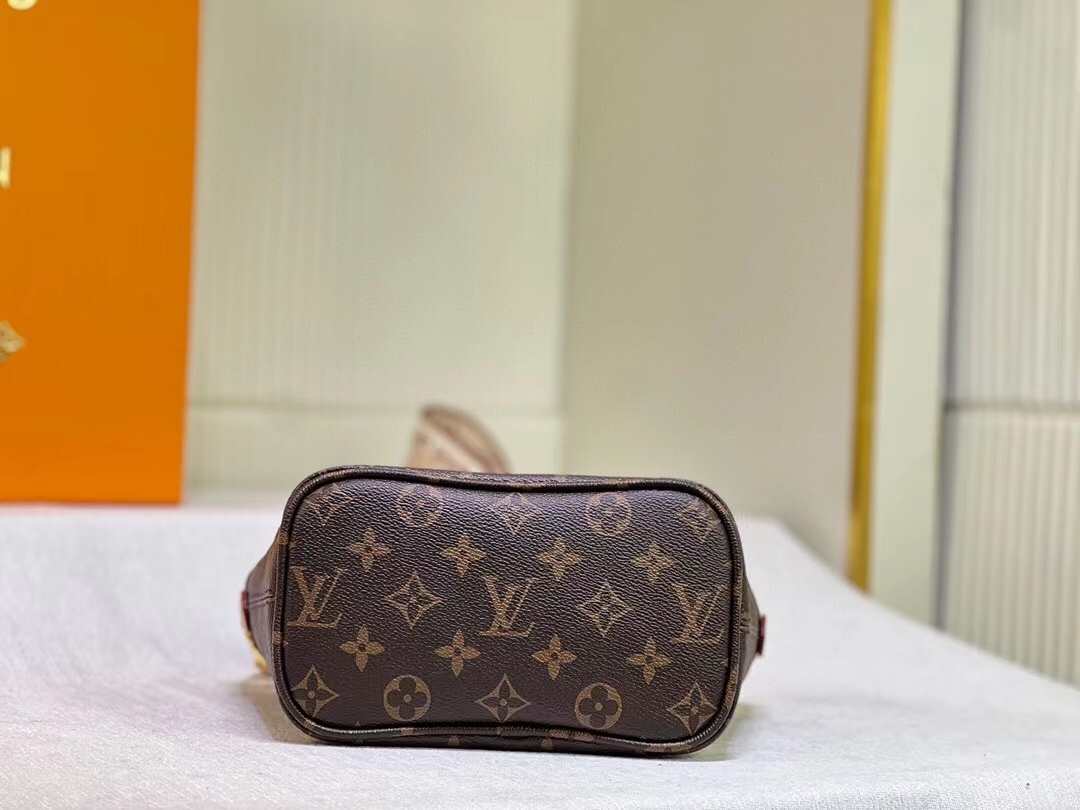 Louis NEVERFULL BB new arrival small size bag size : 24*14*9 cm