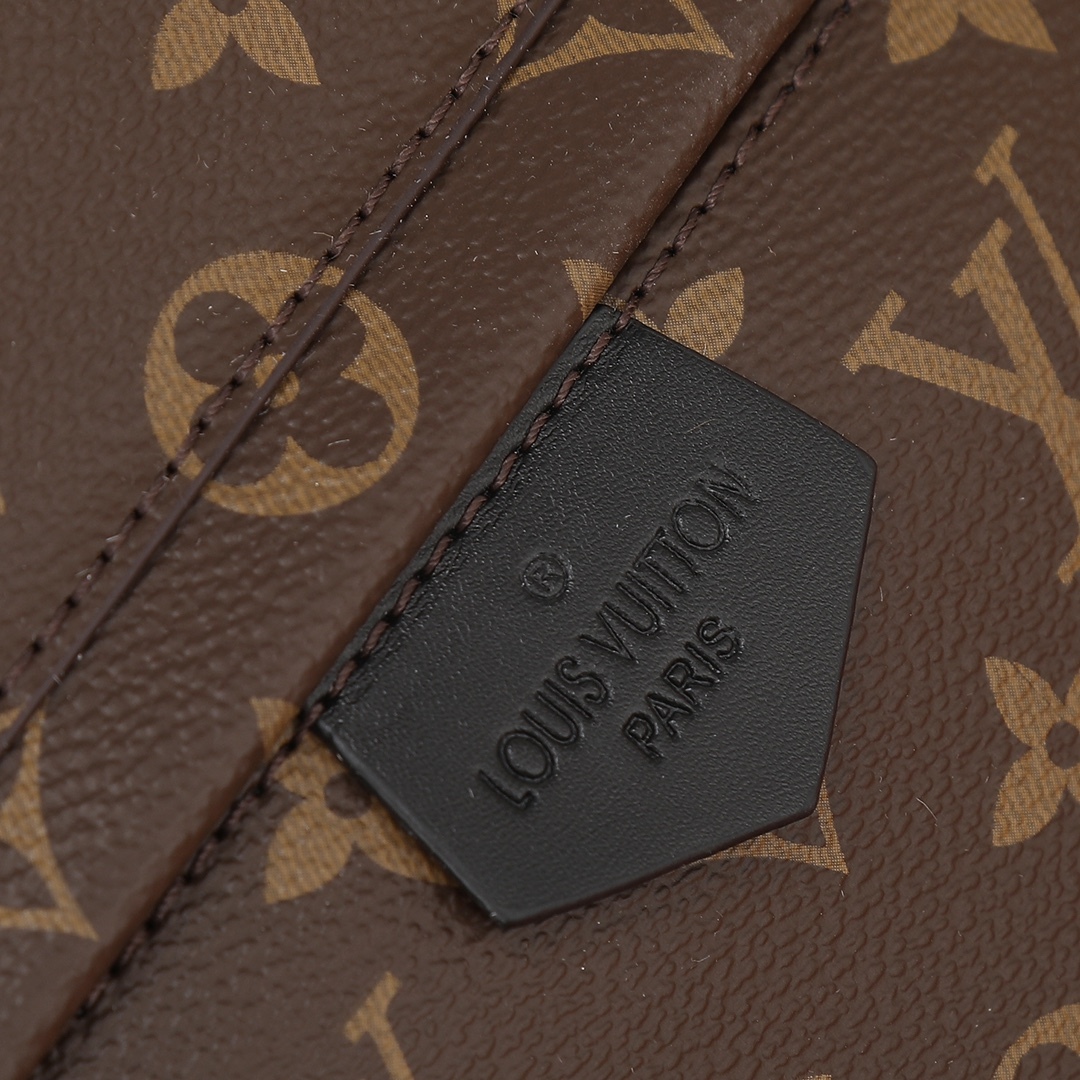 Louis MONOGRAM BACKPACK women backpack bag size : 28*33*16 cm