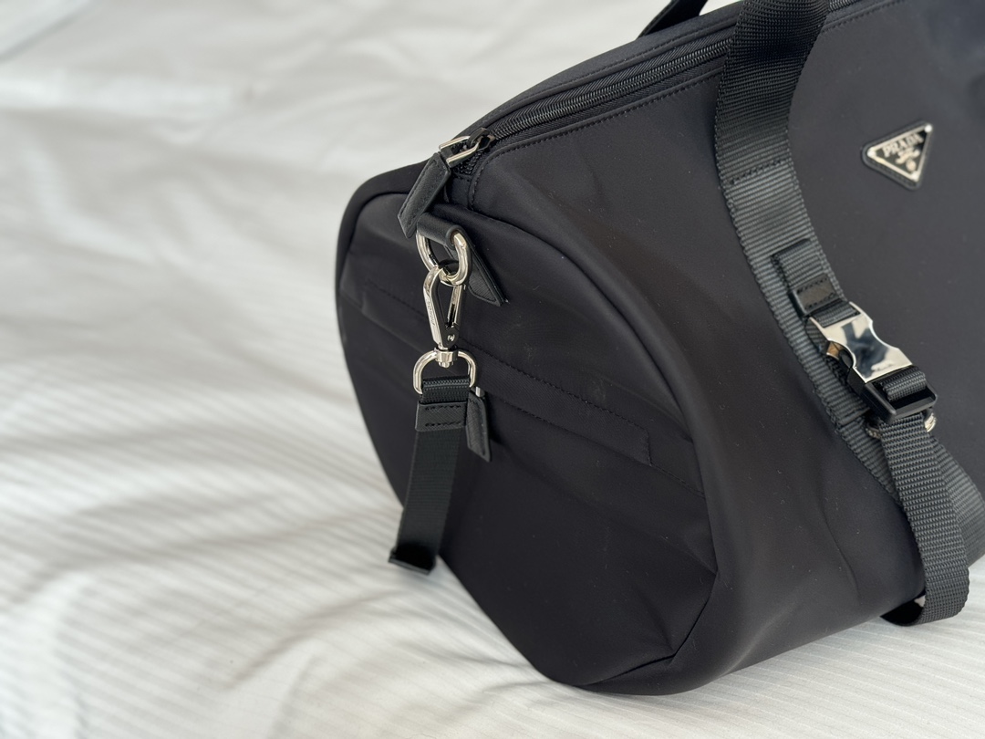 Pra new arrival travel bag size; 45*25cm