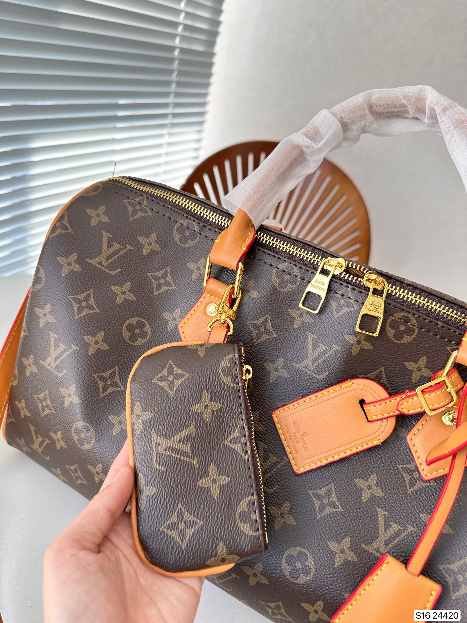 L keepall 40 man and women bag size : 40*22 cm