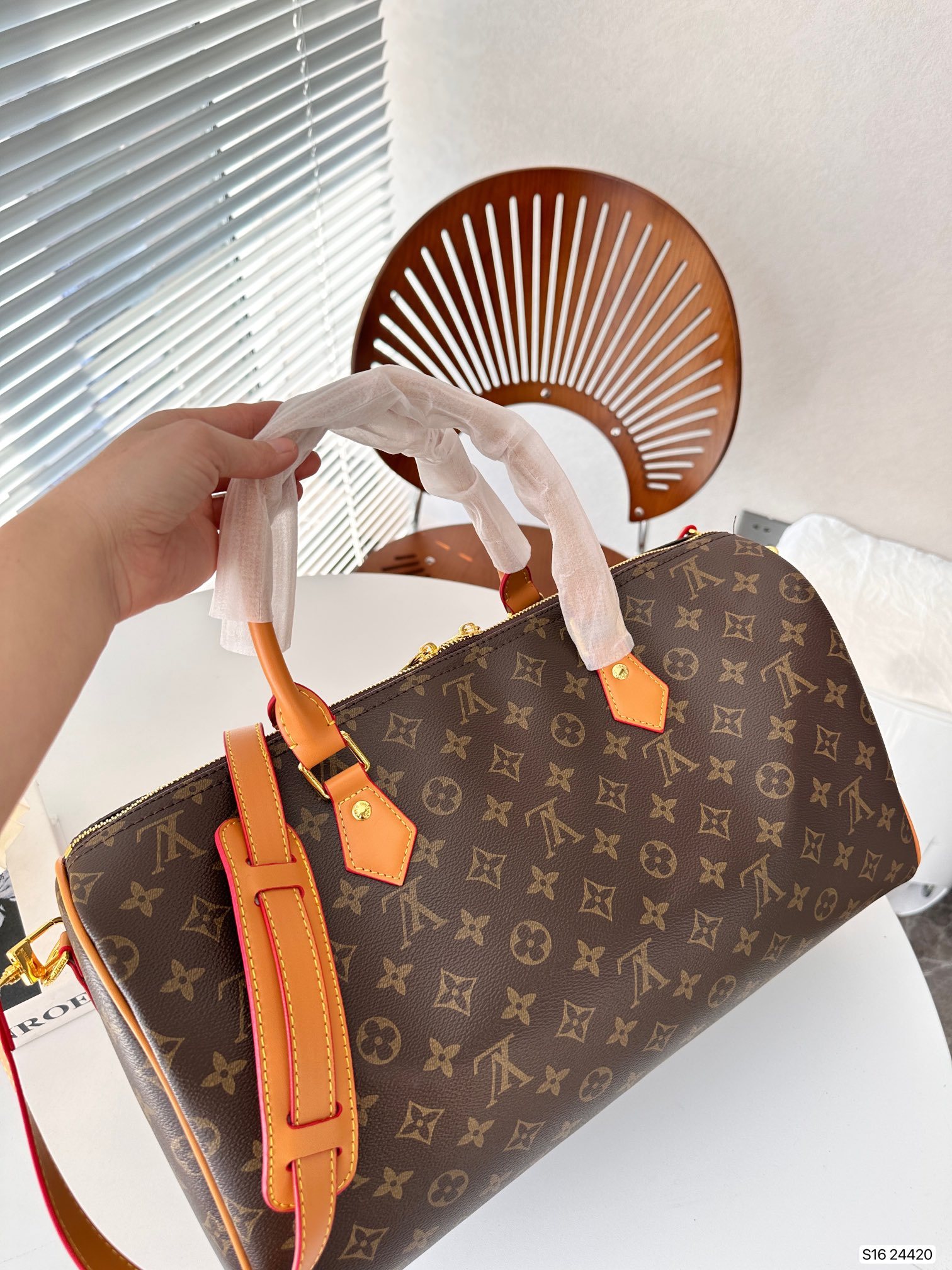 L keepall 40 man and women bag size : 40*22 cm