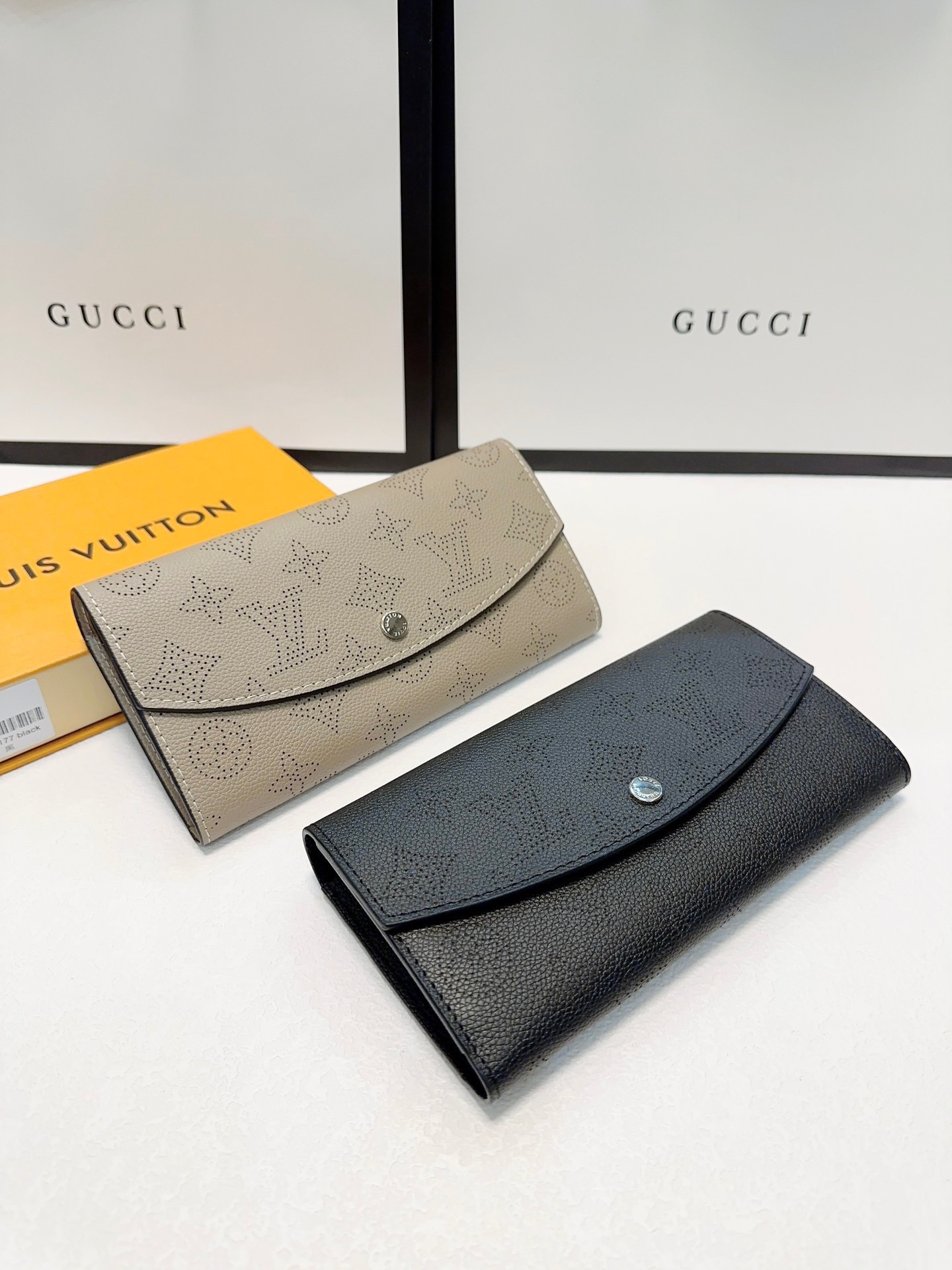 louis-new-arrival-wallet-size-19x10-cm-4295