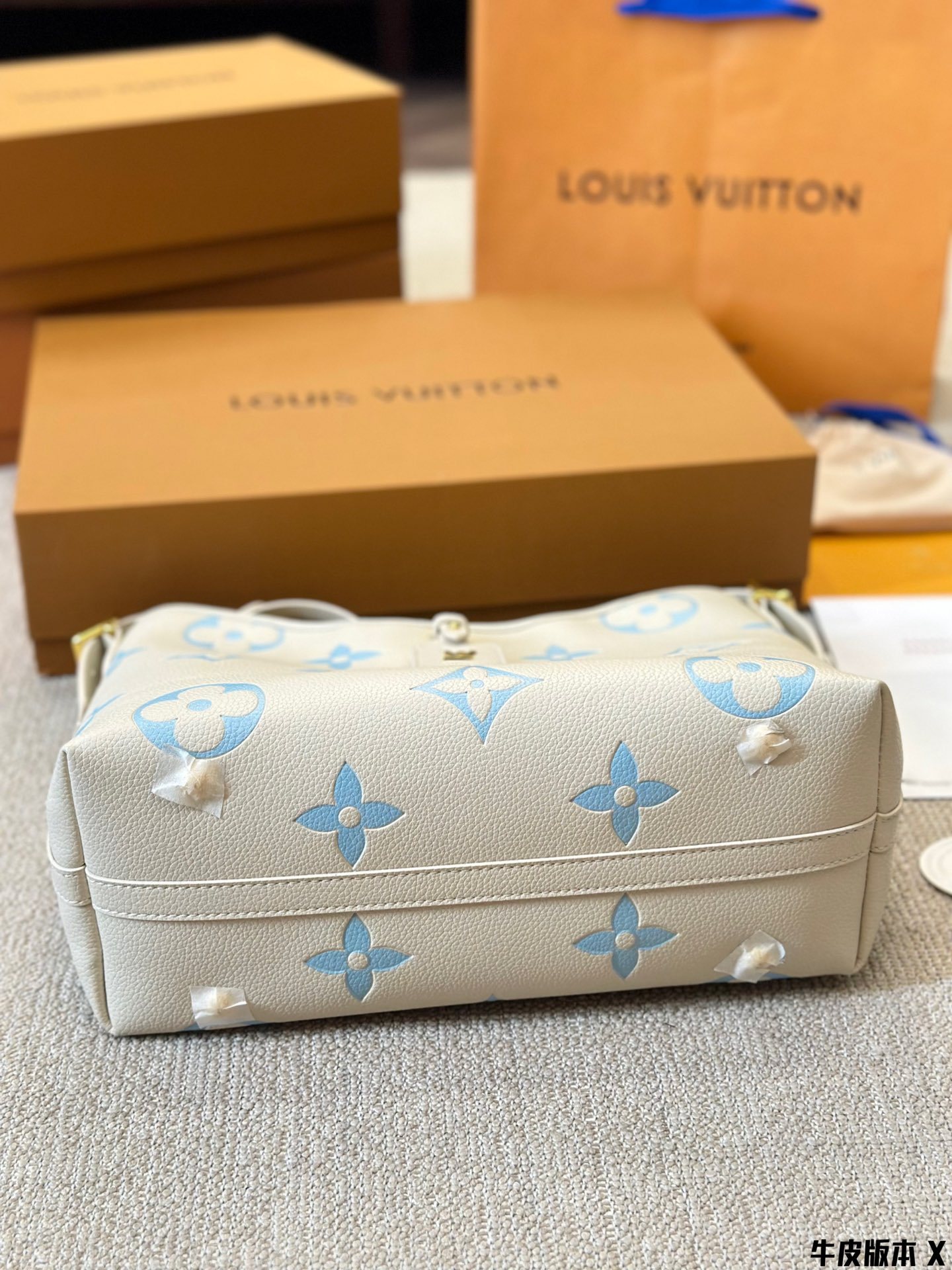 Louis Carryall new arrival size : 30 * 25cm