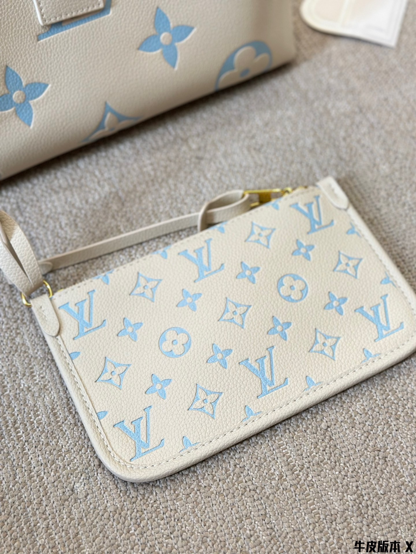 Louis Carryall new arrival size : 30 * 25cm