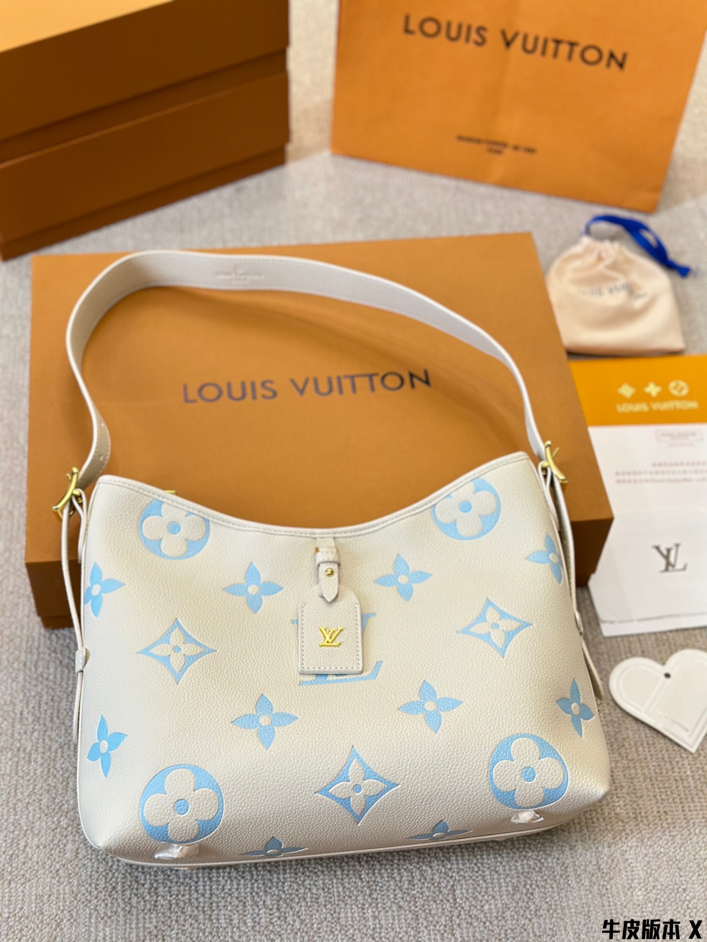 Louis Carryall new arrival size : 30 * 25cm