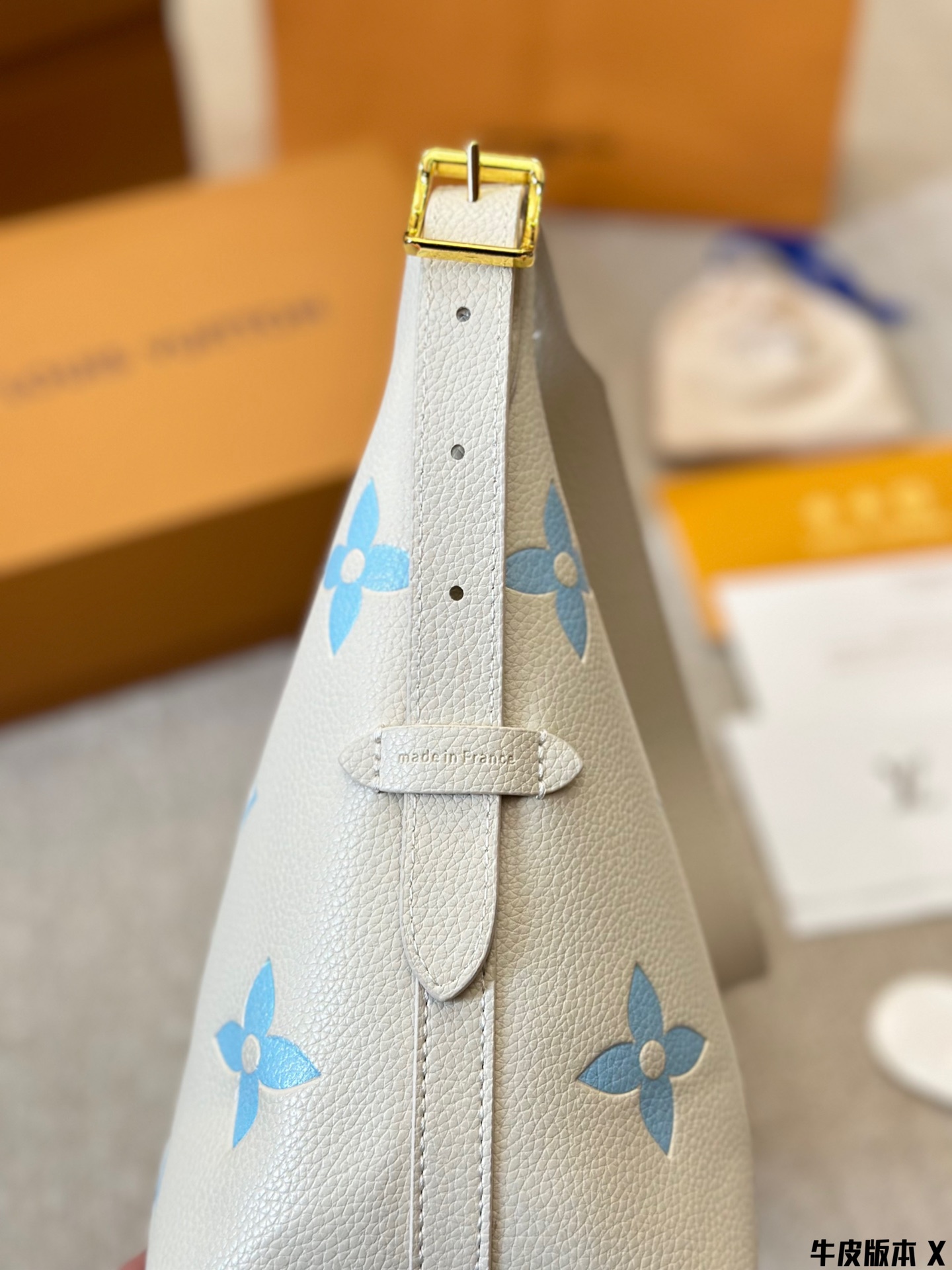 Louis Carryall new arrival size : 30 * 25cm