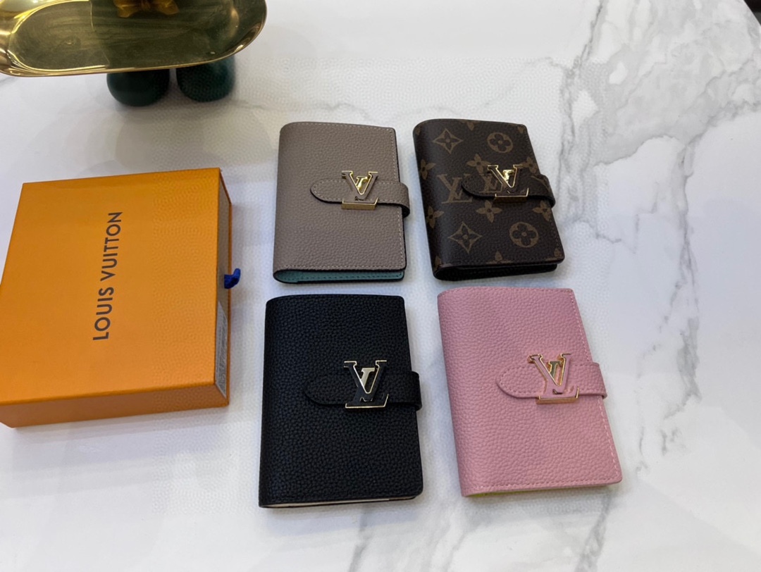 louis-vertical-cp-taurillon-leather-wallet-size-9-12-10-cm-7751