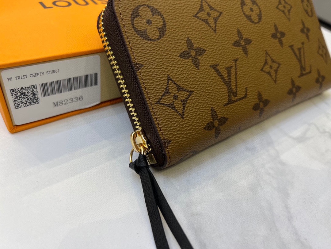 Louis new arrival Monogram Reverse wallet size : 20*9*2cm