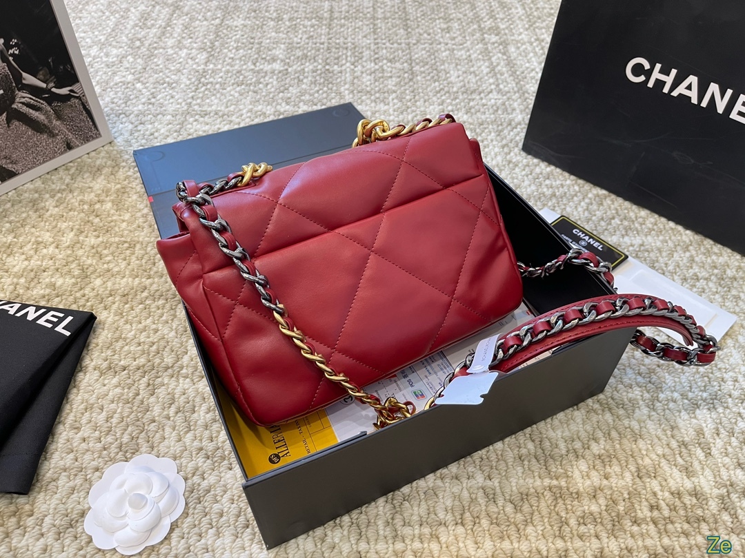 CC 19bag new arrival women bag size : 25*16 cm