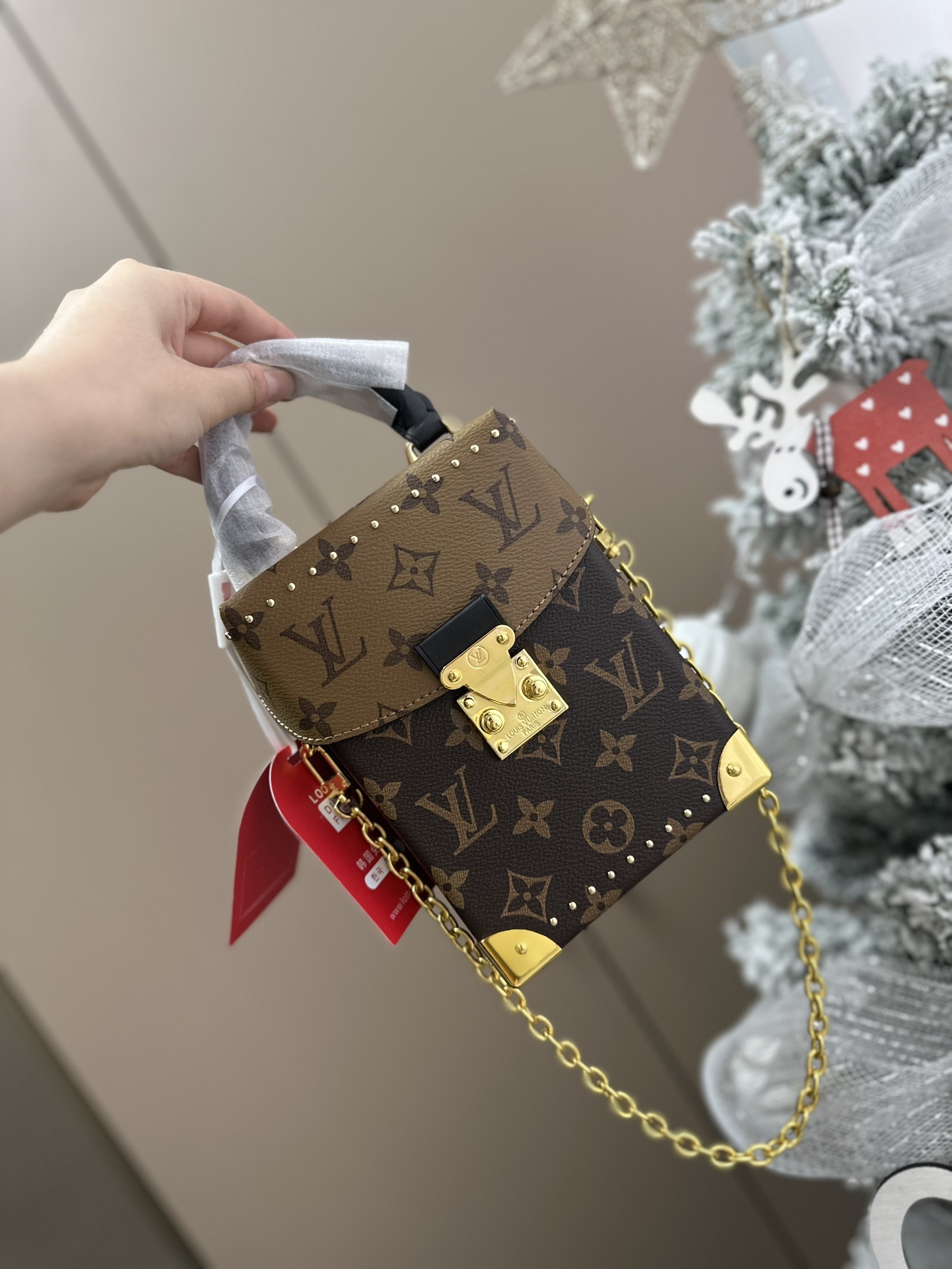 Louis new arrival phone bag size : 12*6*17 cm