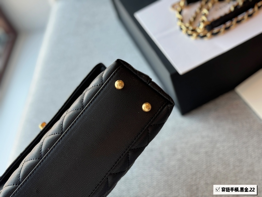 cc-new-arrival-coco-handle-caviar-leather-size-23-13cm-8235