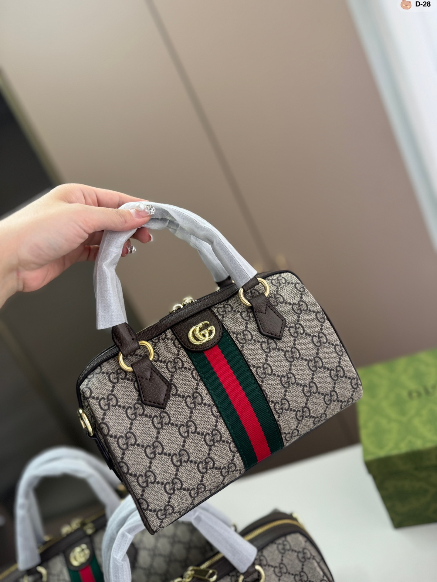 gg-new-arrival-handbag-3849