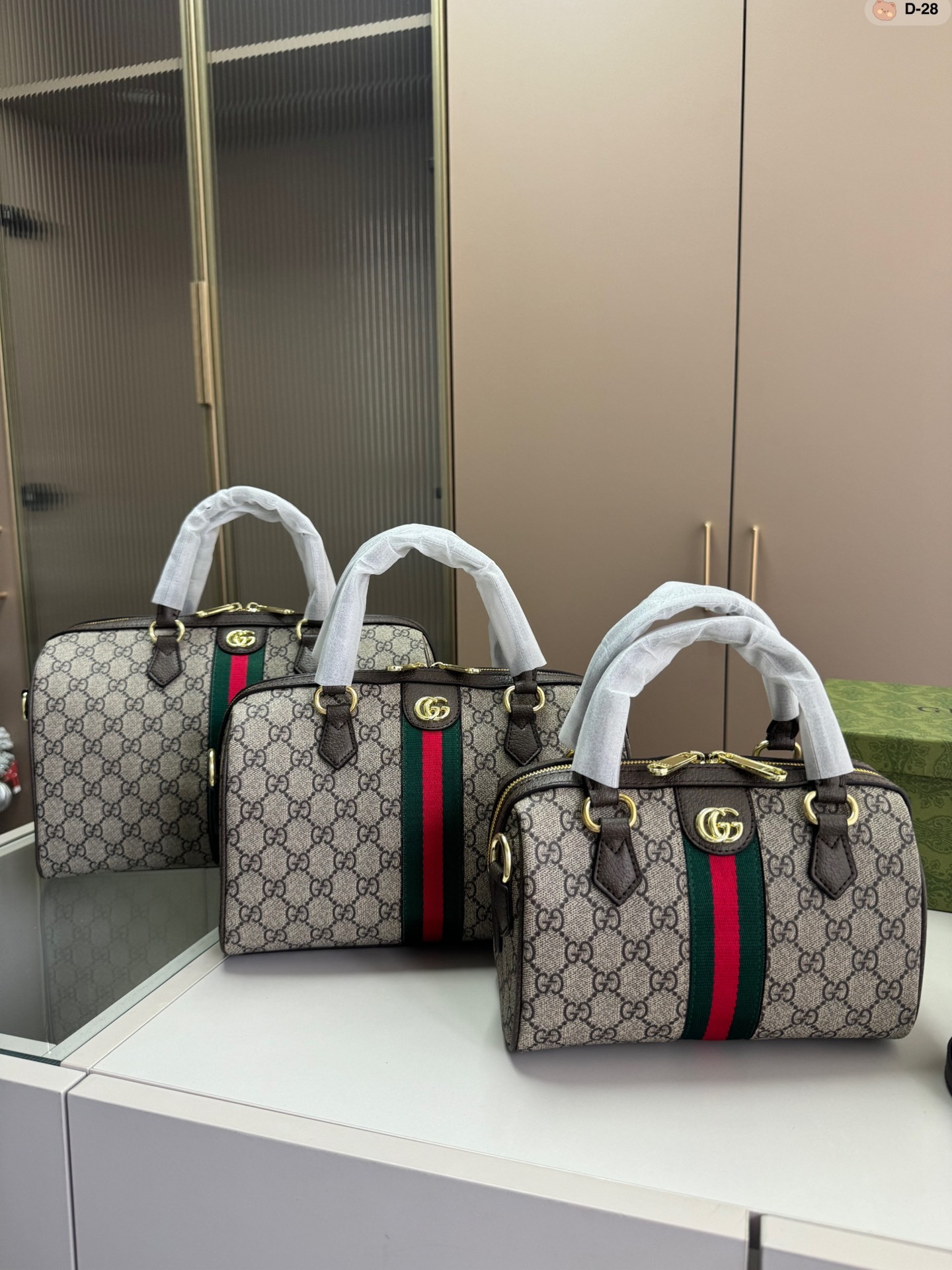 gg-new-arrival-handbag-3849