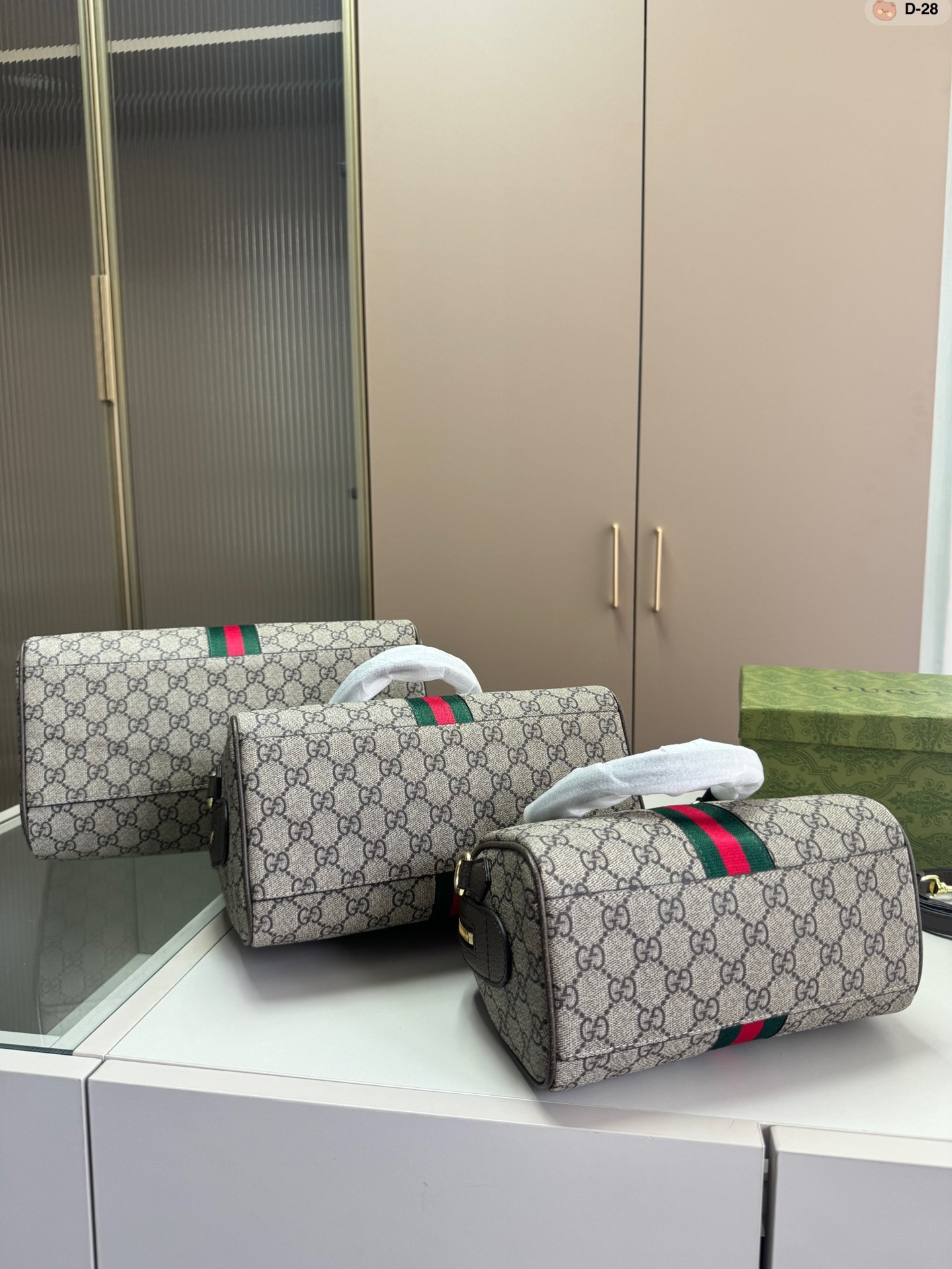 gg-new-arrival-handbag-3849