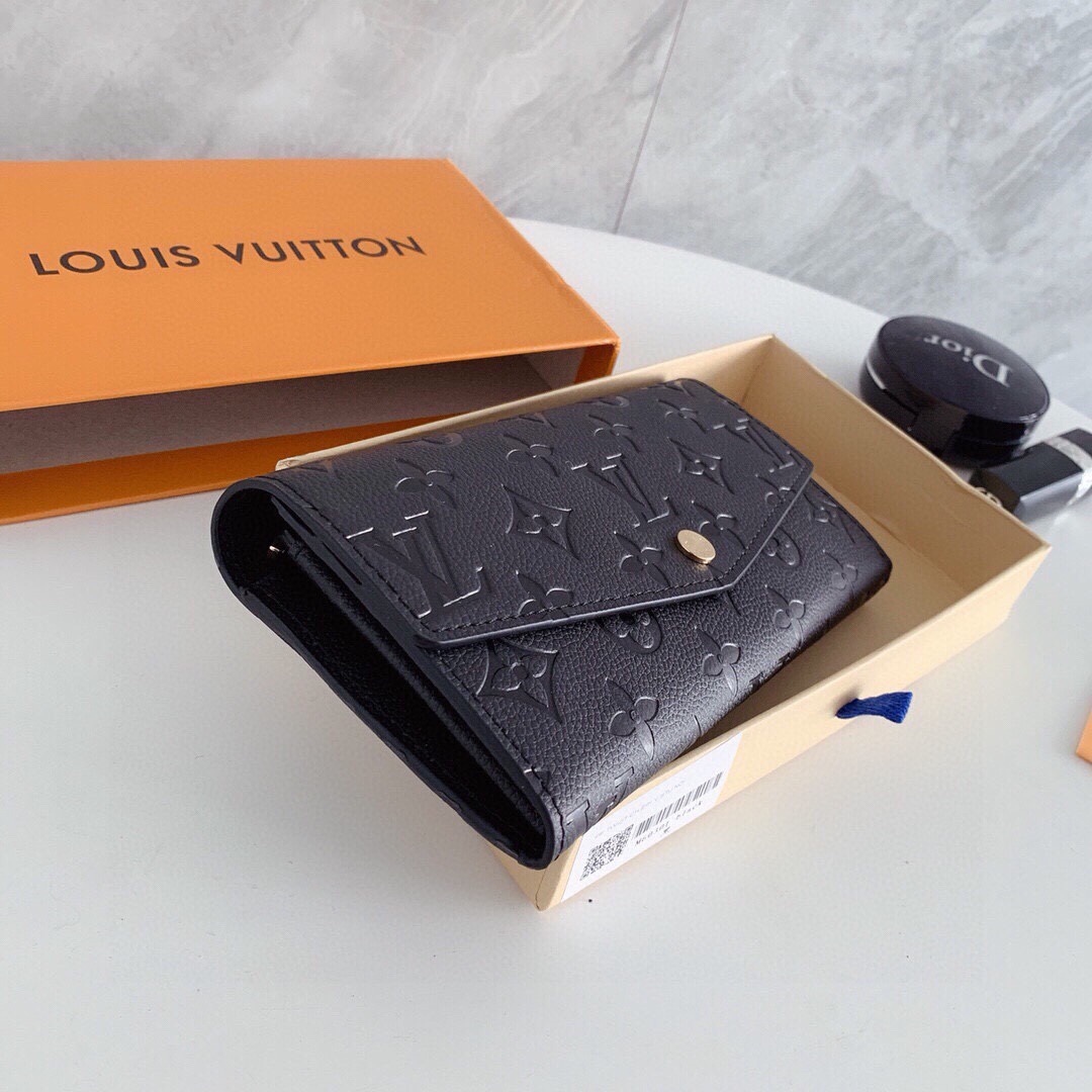 Louis new arrival wallet size;19x10 cm
