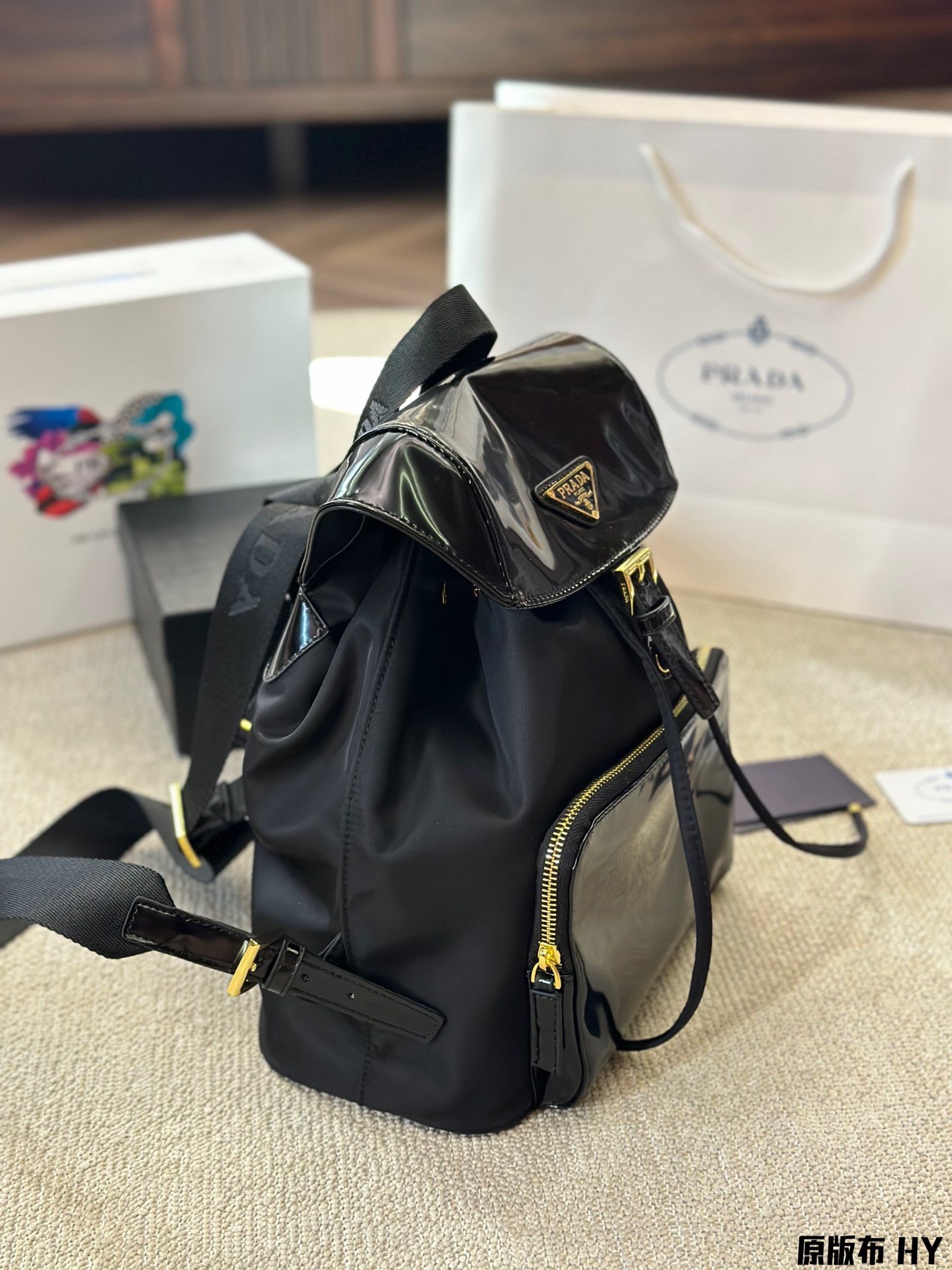 Pra new arrival backpack size : 27 * 26 cm