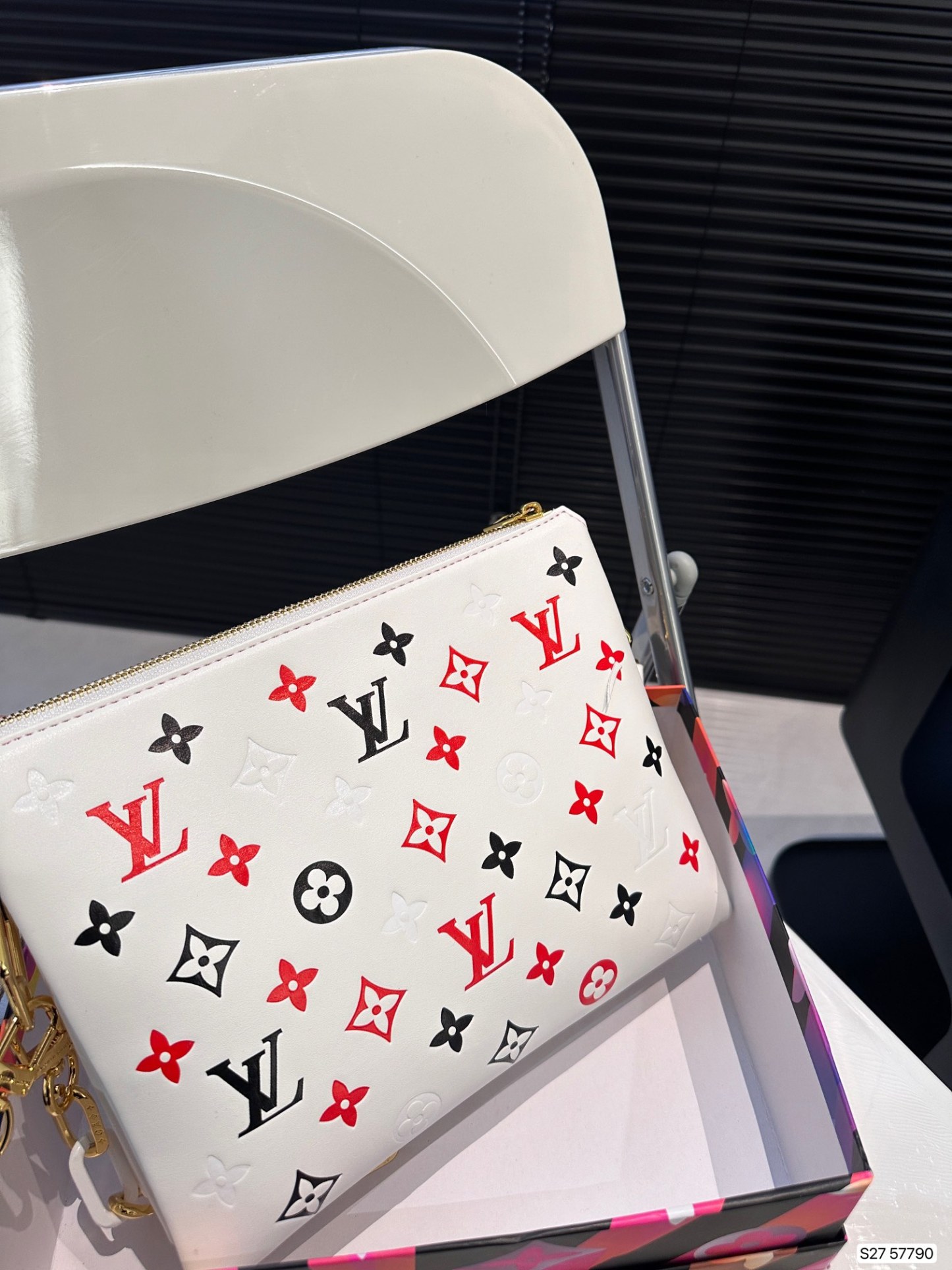 louis-new-arrival-cousin-bag-size-26-20-cm-4769