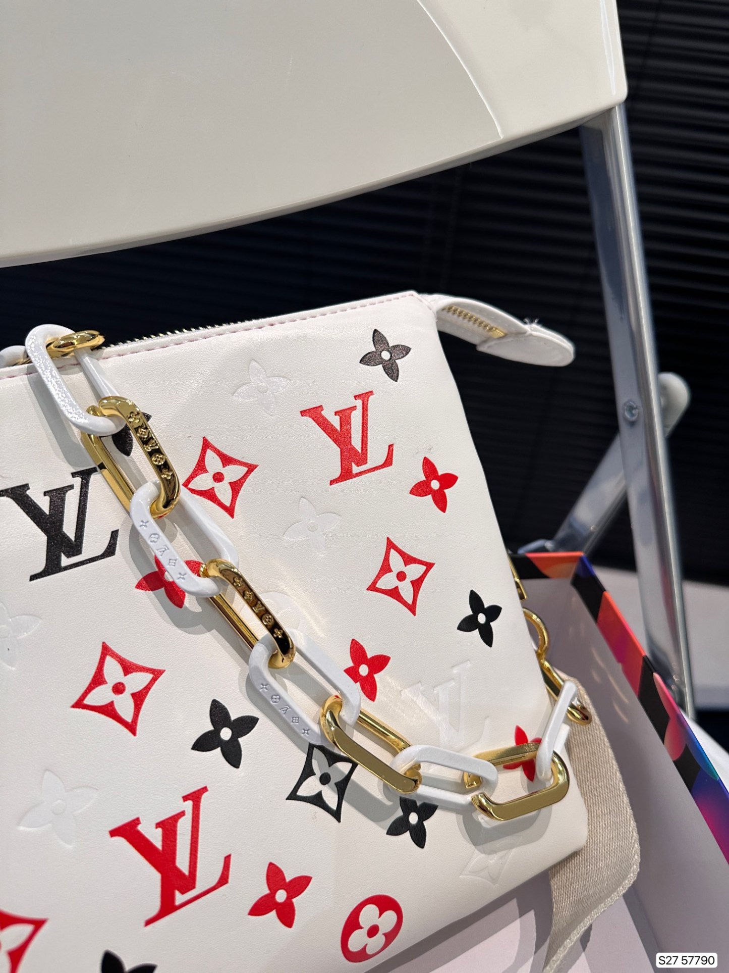 louis-new-arrival-cousin-bag-size-26-20-cm-4769