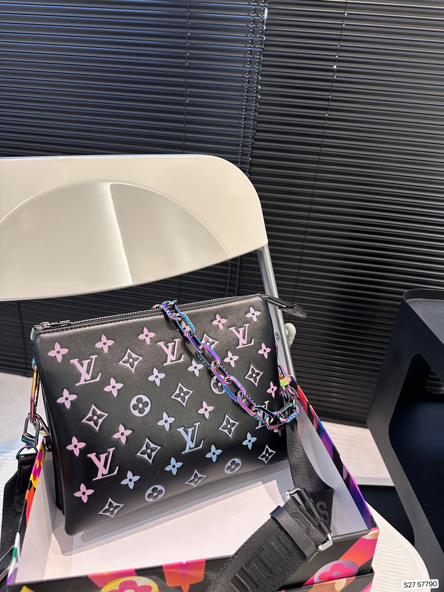 louis-new-arrival-cousin-bag-size-26-20-cm-4769