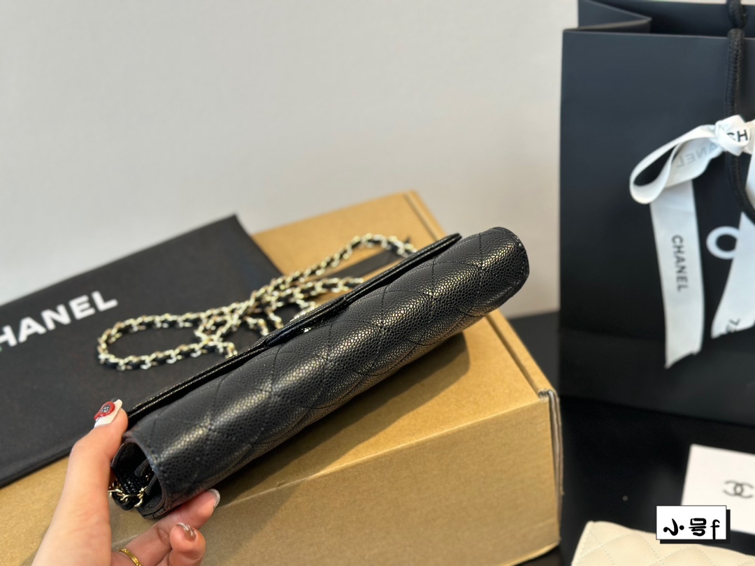 CC new arrival woc caviar leather bag size: 22*10cm