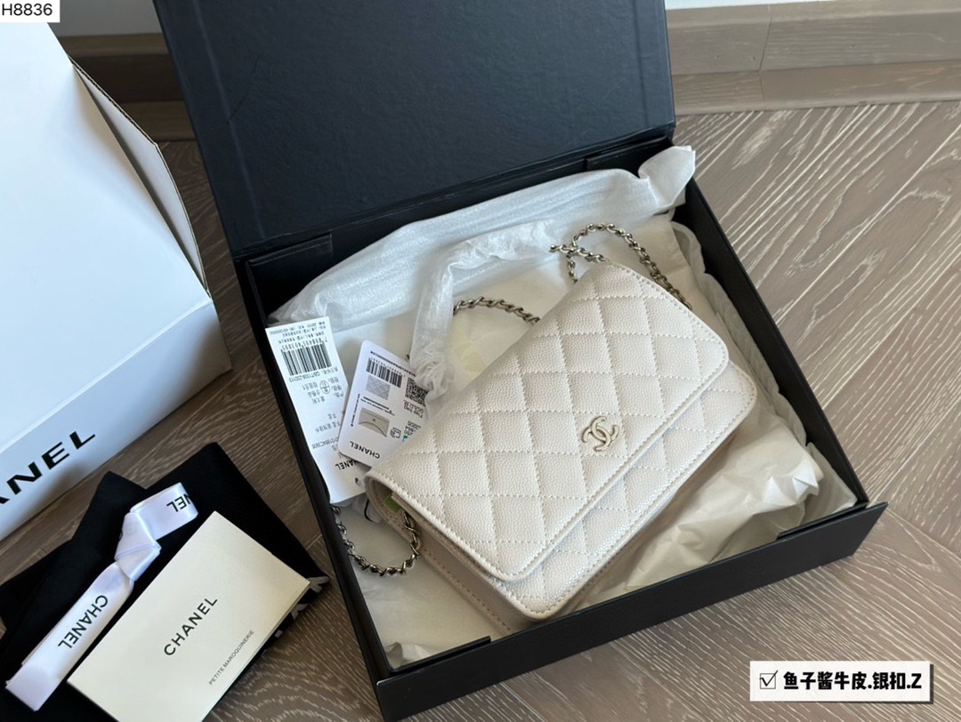 cc-new-arrival-woc-caviar-leather-bag-size-19-12cm-9970